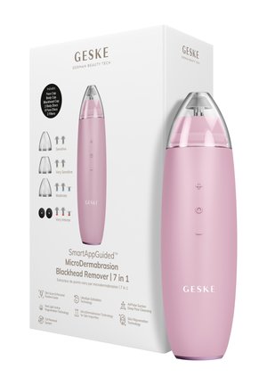 Appareil rose Pink Geske SmartAppGuided pour microdermabrasion et élimination des points noirs avec emballage montrant les embouts inclus et les niveaux d'intensité.