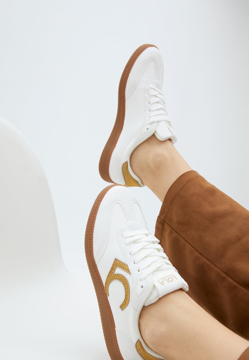 LOLA CASADEMUNT Tenisice - white