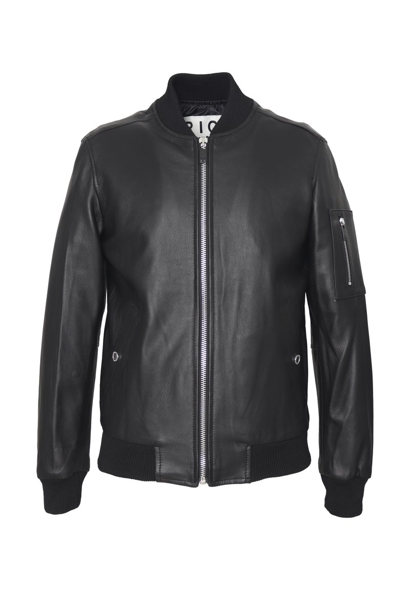 Giubbotto bomber in pelle nera con zip frontale, polsini e orlo a coste, tasche laterali e tasca con zip sulla manica. Texture liscia.