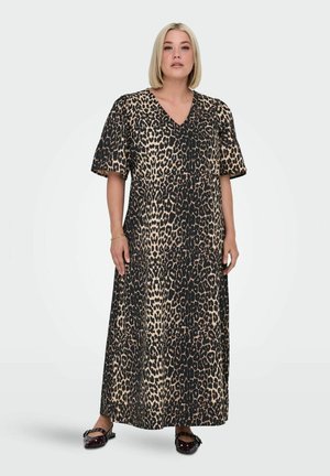Maxikleid mit Leopardenmuster, kurzen Ärmeln, V-Ausschnitt und fließendem Stoff. Schwarze Akzente auf einem beigen Hintergrund mit lockerem Schnitt.