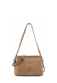 Sac bandoulière en cuir tan avec un design plat, une sangle réglable et des accents en métal argenté. Il dispose d'une fermeture éclair et de coutures minimales.