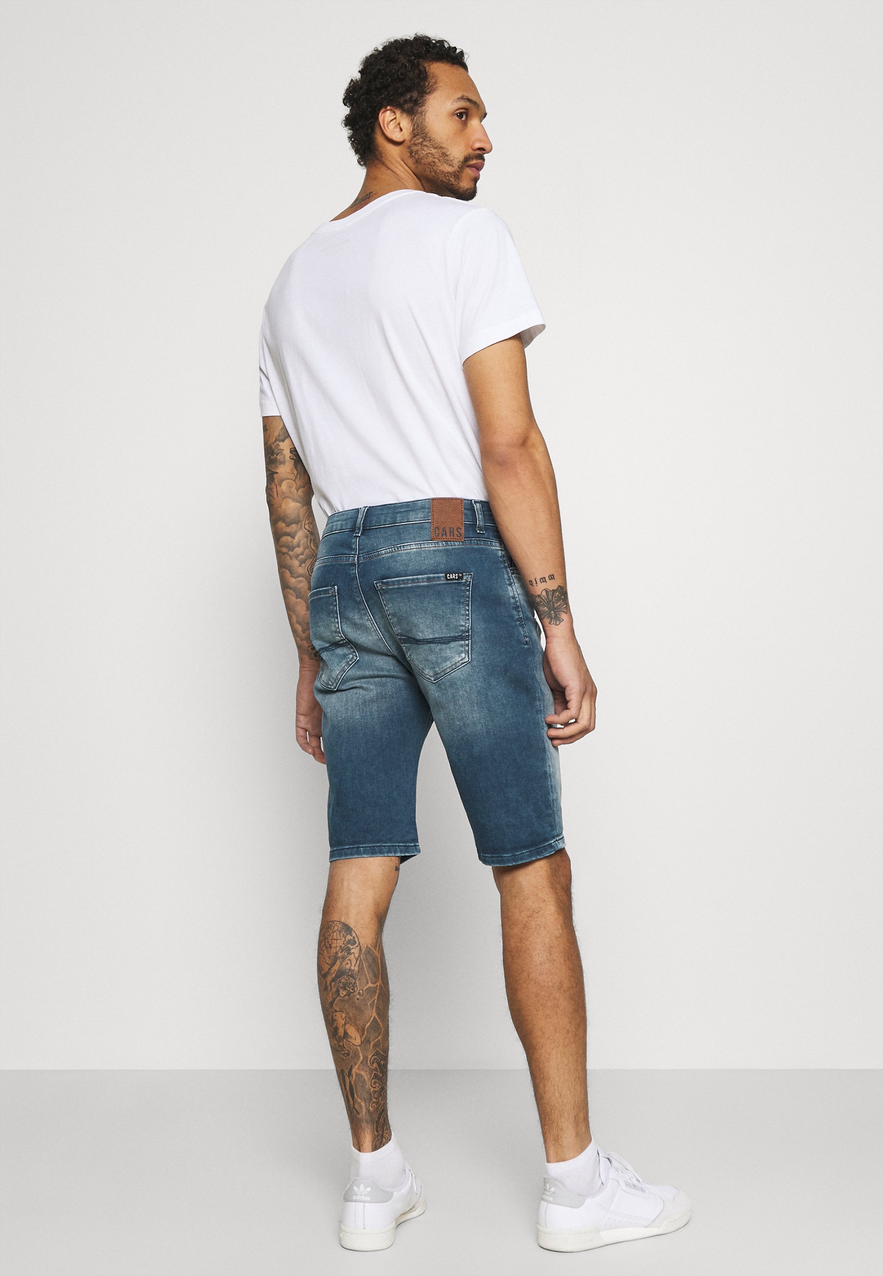 Cars Jeans ORLANDO DAMAGED - Džinsiniai šortai - green cast/žalia -  Zalando.lt