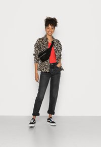 VILA VIATHALIA NEW  - Top - flame scarlet