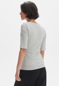 OPUS SLIM FIT ROUND NECK - T-shirt basic - hazy fog melange