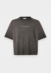 Επιλέχθηκε, black washed
