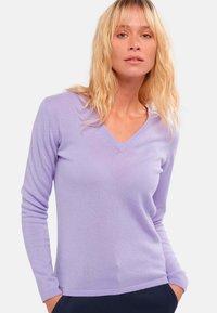 Mahogany EMMA - Strickpullover - violet tulip