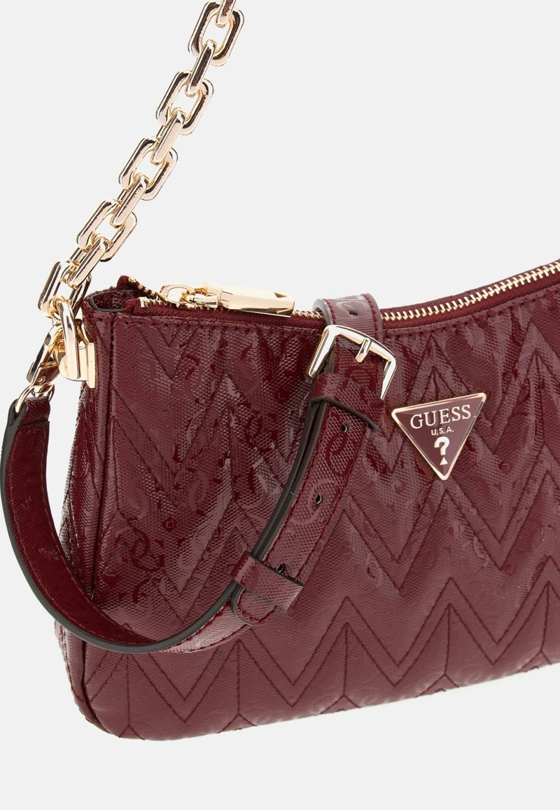 Satchel Sac Guess Bordeau Sac A Main Guess Bordeaux GUESS Sac