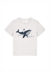 Graues Baumwoll-T-Shirt mit einem grafischen Motiv eines Wals und eines Astronauten zwischen Sternen und Wolken in Marineblau. Kurze Ärmel, Rundhalsausschnitt.