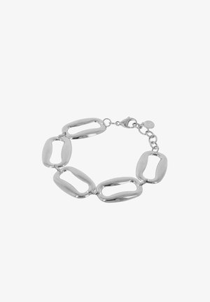 Zilveren armband met vijf grote holle, langwerpige ovale schakels en een karabijnsluiting.