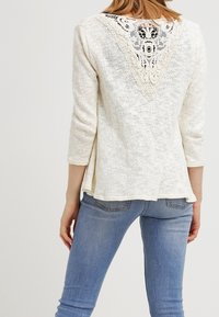 ONLY Kofta - white