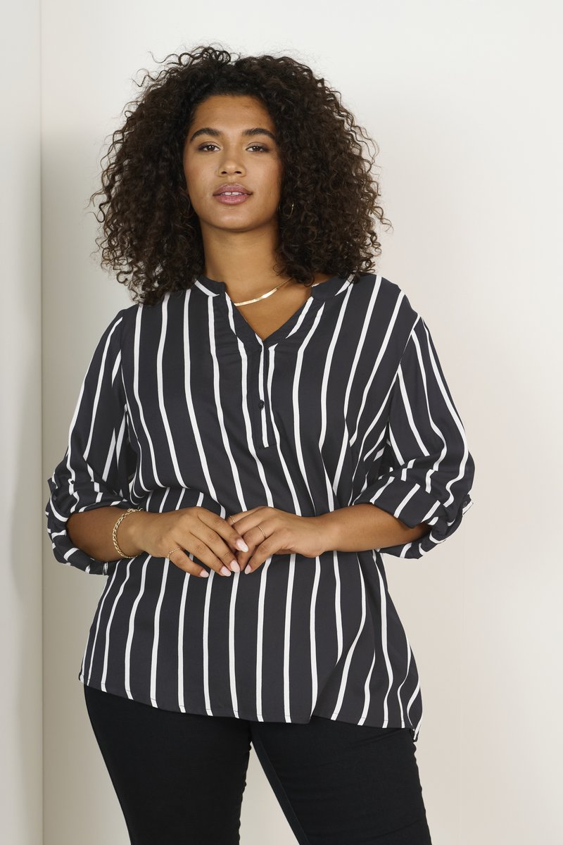 Black and white striped blouse with a V-neck, three-quarter sleeves, and a button closure at the front. Lightweight fabric with a loose fit.