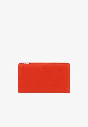 Portefeuille rectangulaire en cuir rouge avec fermeture éclair sur le dessus et nom de marque subtilement embossé centré à l'avant.