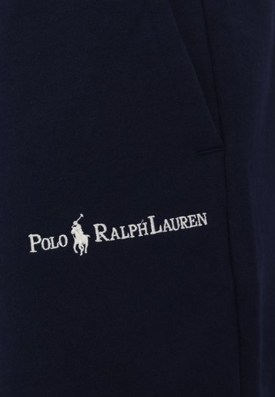 Sweatshirt de algodão azul marinho com o logótipo "Polo Ralph Lauren" bordado em branco acompanhado de um emblema de cavalo, textura suave e corte padrão.