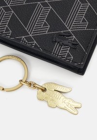 Lacoste REPORTER BAG - Wallet - monogram noir gris