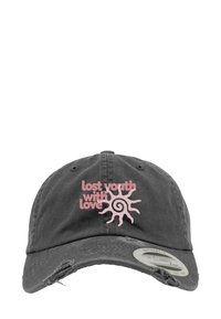 Pilkos medvilnės beisbolo kepuraitė su rožine užrašu "prarasta jaunystė su meile" ir saulės grafika, turinti nusidėvėjusią kepuraitės briauną ir reguliuojamą juostą.