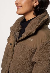 Sixth June NYLON AND BORG PUFFER JACKET - Vinterjakker - brown