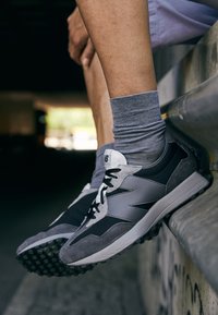 Não selecionado, grey
