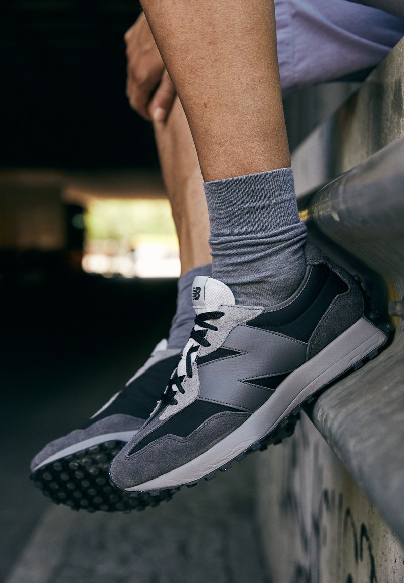 New Balance MS327 UNISEX - Sapatilhas - grey