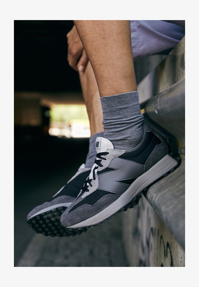 New Balance MS327 UNISEX - Sapatilhas - grey