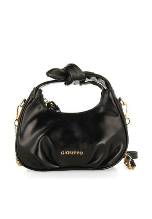 Bolso de cuero negro con diseño arrugado, herrajes dorados y un asa anudada. Incluye una correa de hombro desmontable para mayor versatilidad.