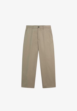 Beige gerade geschnittene Freizeithose mit Gürtelschlaufen, seitlichen Taschen, vorderer Knopfleiste und Reißverschluss.