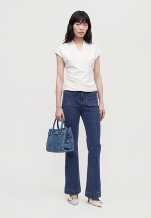 GAP, 5 POCKET SMALL TOTE UNISEX - Sac à main - light blue