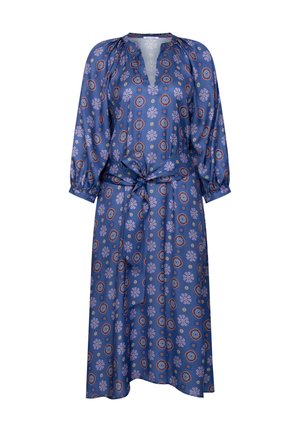 Niebieska sukienka midi z fioletowymi kwiatowymi i okrągłymi wzorami, długie bufiaste rękawy, dekolt w serek oraz kokardą wiązaną w talii.