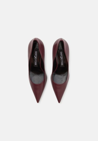 Sergio Rossi High heels - wine