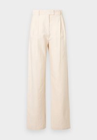 Μπεζ παντελόνι φαρδιάς γραμμής με πιέτες, κατασκευασμένο από υφή ύφασμα. Διαθέτει εφαρμοστό ζωνάκι και καθαρή, ίσια σι λουέτα.