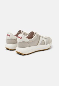 Camper  PELOTAS ATHENS szary