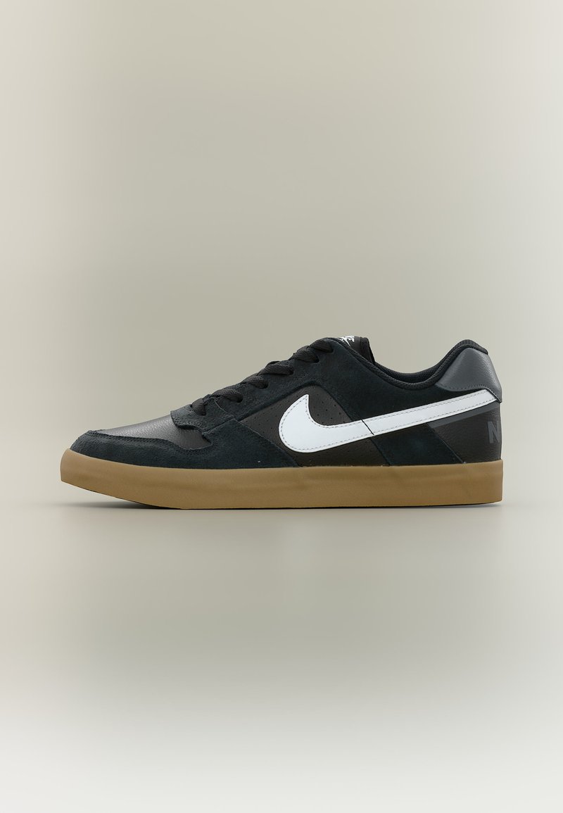 DELTA FORCE black/white/light brown/dark grey/black