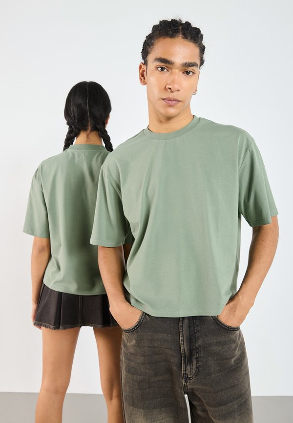 UNISEX BASIC BOXY CROPPED T SHIRT - Basic T-shirt - sea spray