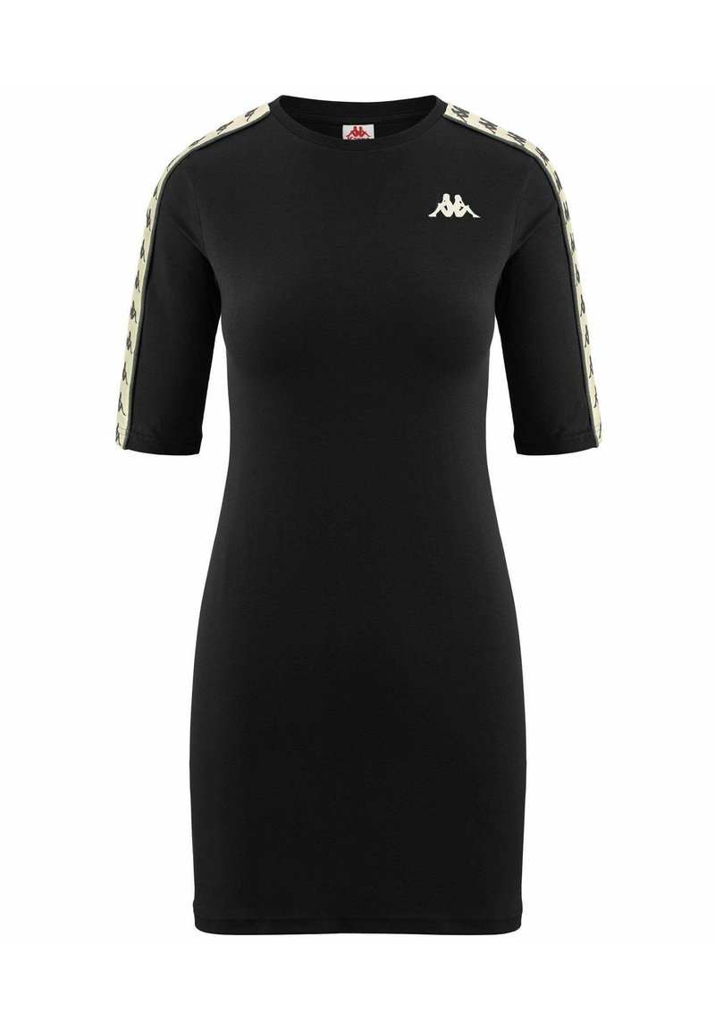 Abito nero con maniche corte, caratterizzato da un collo rotondo e logo Kappa. Strisce laterali in beige chiaro con pattern del logo ripetuto.