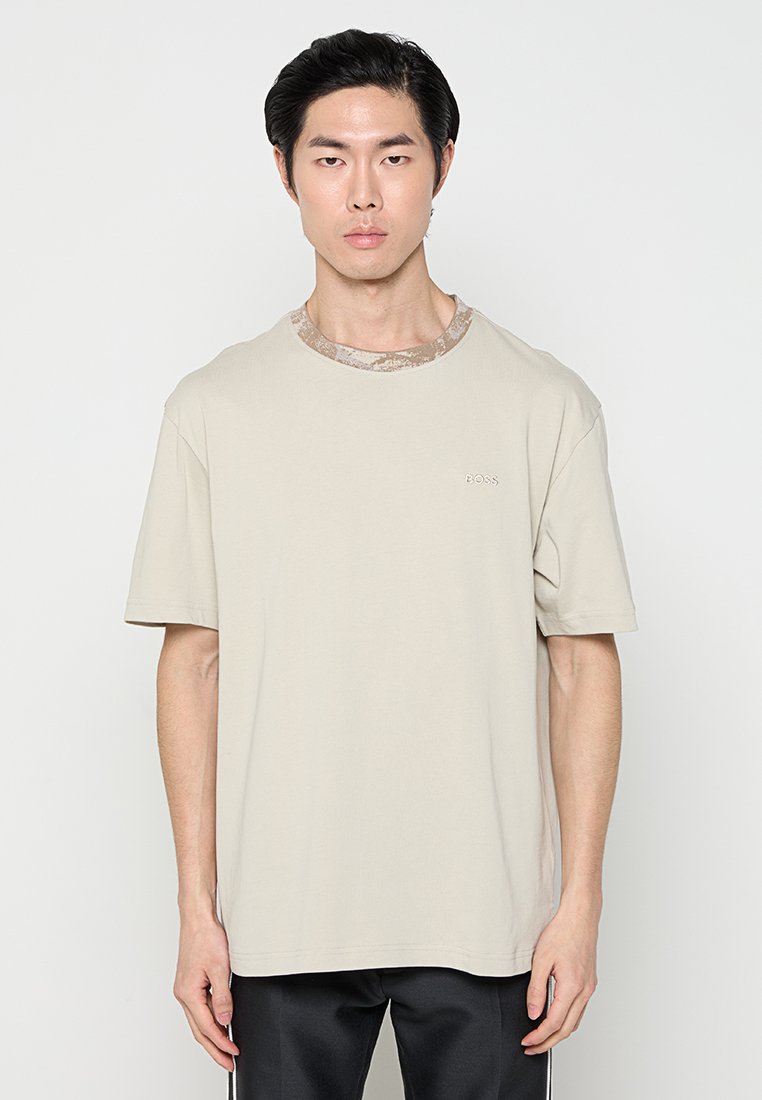 Boss T-shirt basic beige