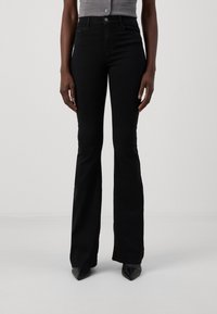 ONLY Tall ONLHELLA LIFE RETRO - Trapezaste traperice - black denim