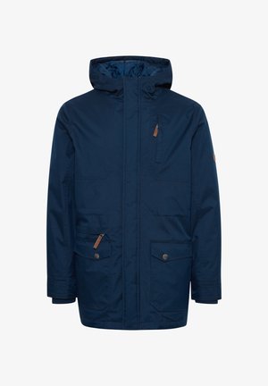Marineblauer wetterfester Parkajacke mit Kapuze, mehreren Taschen, sandfarbenen Lederakzenten und einer strukturierten Stoffoberfläche.