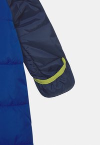 Converse COLOR BLOCK SNOW SUIT UNISEX - Mono para la nieve - blue