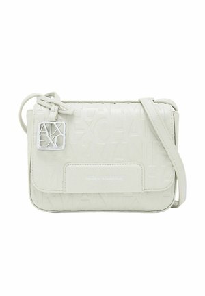 Petit sac bandoulière blanc avec logo embossé Armani Exchange, breloque marquée ton argent, et sangle réglable.