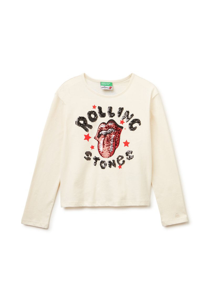 T-shirt a maniche lunghe color crema con logo dei Rolling Stones ricamato in paillettes rosse e nere, accompagnato da stelle. Materiale in cotone morbido, vestibilità rilassata.