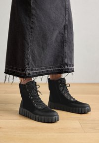 Não selecionado, schwarz