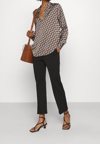 Pinko Trousers - black