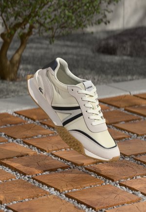 Lacoste L SPIN DELUXE 124 - Joggesko - white/black