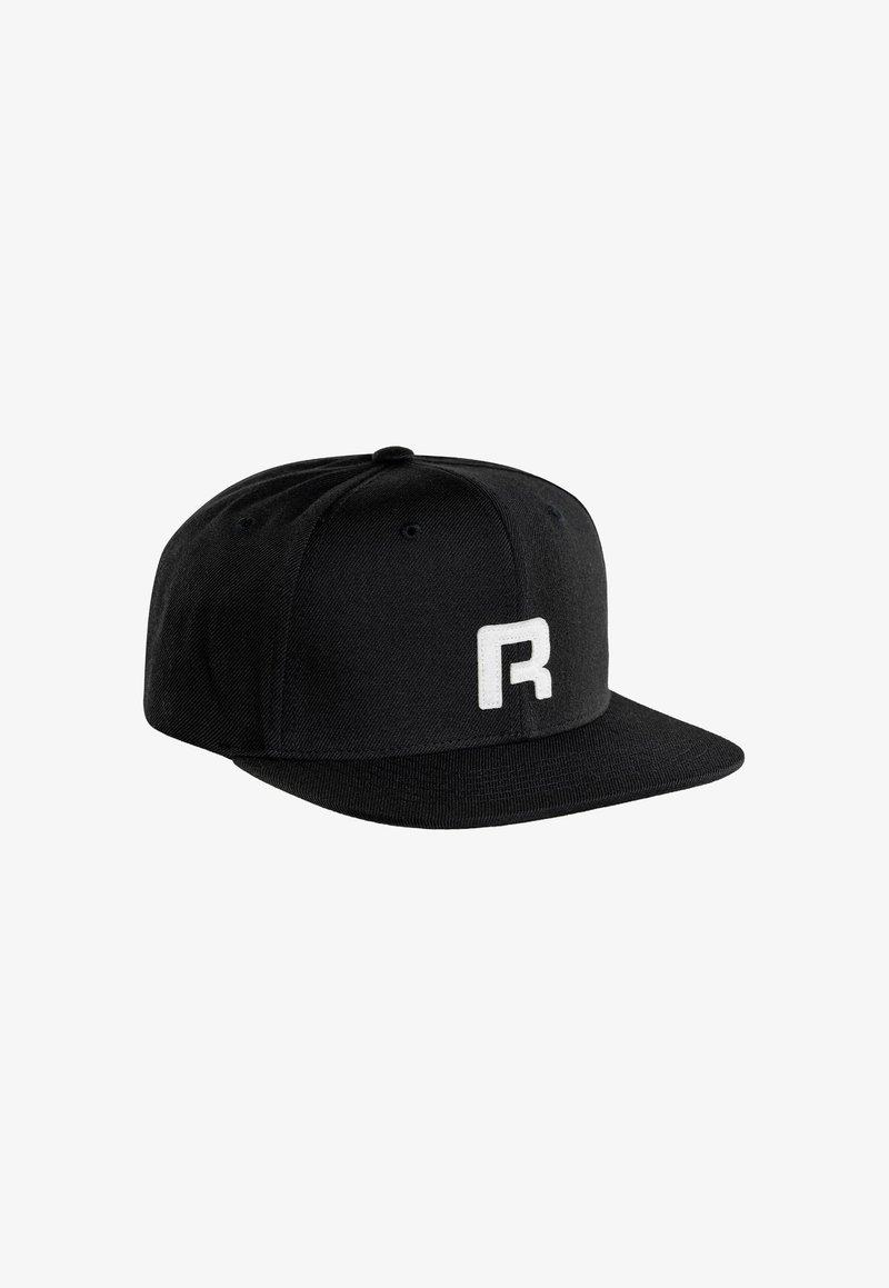 Schwarze Snapback-Mütze aus Stoff mit flachem Schirm. Mit einem weißen, gestickten "R"-Logo auf der Vorderseite. Sechsteiliges Design mit Belüftungsöchern.