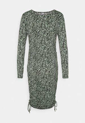 Langärmliges Midikleid mit gerafftem Design, schwarzem und hellgrünem abstraktem Muster sowie verstellbaren Bändern am Saum.