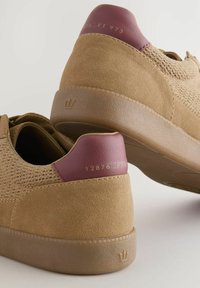 Next REGULAR FIT - Sneaker low - tan brown