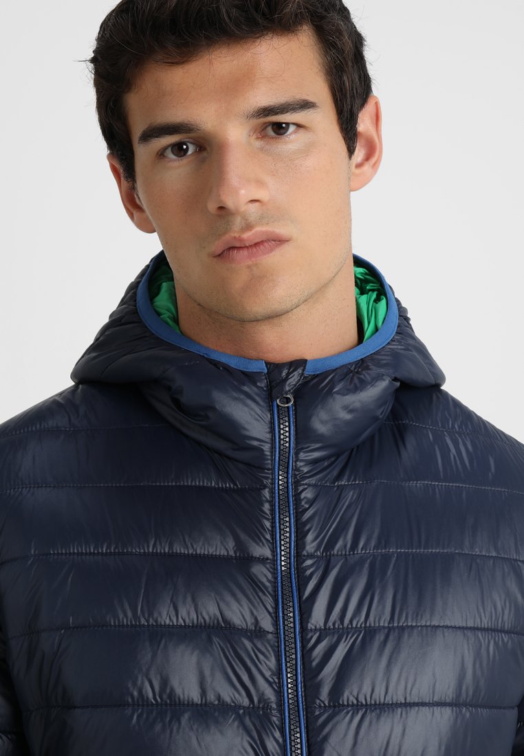 super light hooded jacket