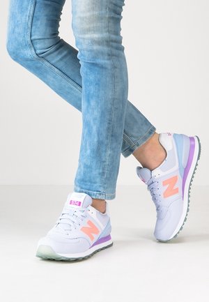 Sneakers - lilac