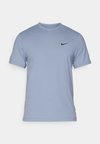 HYVERSE - Sports T-shirts - ashen slate/black