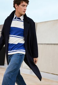 Next REGULAR FIT - Klasický kabát - navy blue