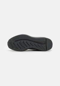 Nike Performance DOWNSHIFTER 12 - Zapatillas running asfalto - black/dark smoke grey/iron grey